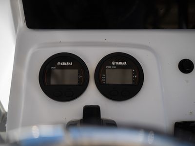 2015 Sportsman Open 212 Center Console — photo 22 view