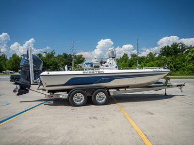 2010 Skeeter ZX 22 V — side profile view