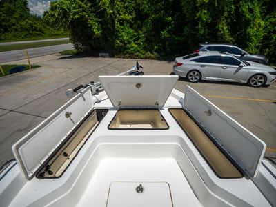 2010 Skeeter ZX 22 V — photo 15 view
