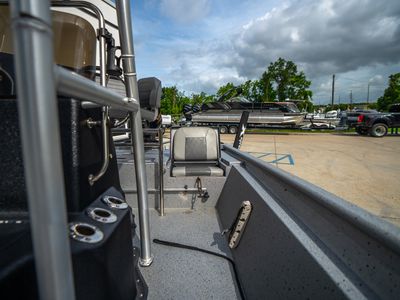 2019 Xpress XP20 — photo 15 view