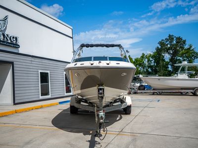 2011 Sea Ray 230SLX — rear three-quarter view