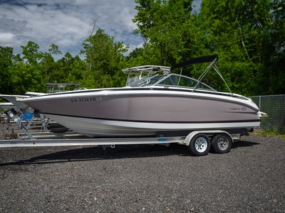 2007 Cobalt 222 — side profile view