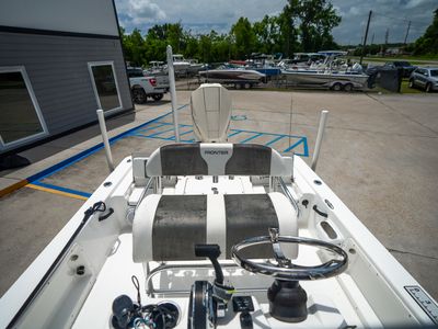 2021 Frontier 2104 — photo 17 view