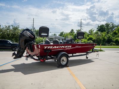 2022 Tracker Boats Pro 170 — detail view