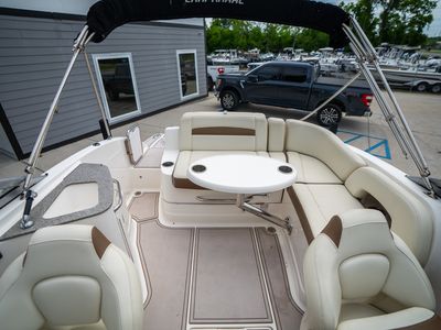 2016 Chaparral 224 Sunesta — photo 15 view
