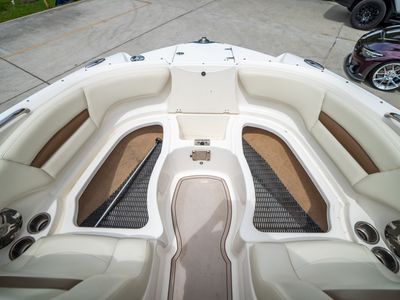 2016 Chaparral 224 Sunesta — photo 24 view