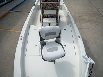 2012 Ranger Boats 2410 Bay Ranger — photo 15 view