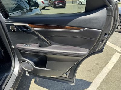 2017 Lexus RX 350 — photo 16 view