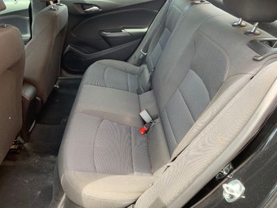 2019 Chevrolet Cruze - Photo 4