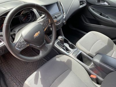 2019 Chevrolet Cruze - Photo 7