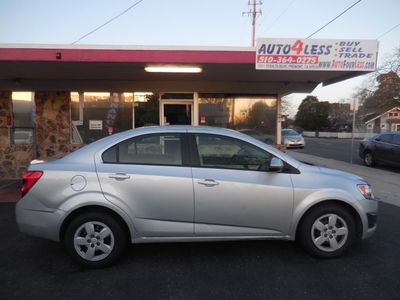 2016 Chevrolet Sonic - Photo 2