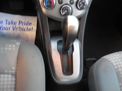 2016 Chevrolet Sonic - Photo 21