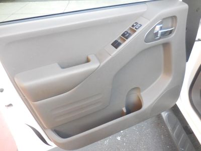 2018 Nissan Frontier Crew Cab - Photo 19