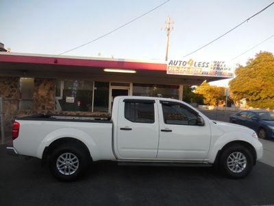 2018 Nissan Frontier Crew Cab - Photo 2