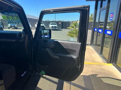 2014 Jeep Wrangler 4X4 - Photo 11