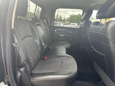2014 RAM 1500 Laramie 4x4 - Photo 15