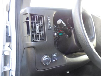 2021 Chevrolet Express - Photo 14