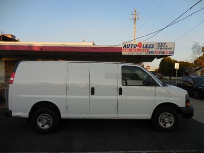 2021 Chevrolet Express - Photo 2