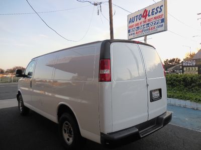 2021 Chevrolet Express - Photo 5