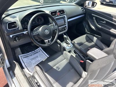 2012 Volkswagen Eos — photo 22 view