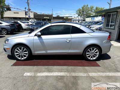 2012 Volkswagen Eos — detail view