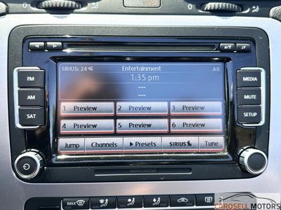 2012 Volkswagen Eos — photo 28 view