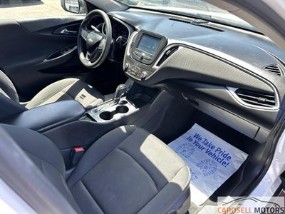 2016 Chevrolet Malibu — photo 33 view