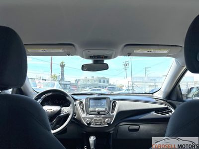 2016 Chevrolet Malibu — photo 31 view