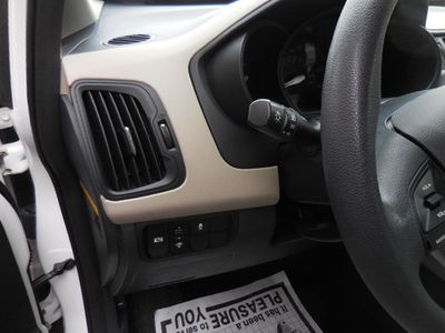2012 Kia Rio - Photo 12