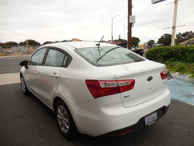 2012 Kia Rio - Photo 5