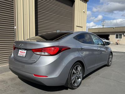 2015 Hyundai Elantra - Photo 3