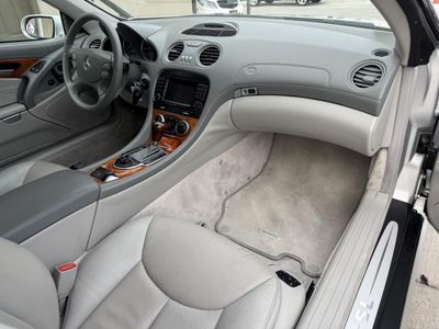 2005 Mercedes-Benz SL-Class - Photo 20