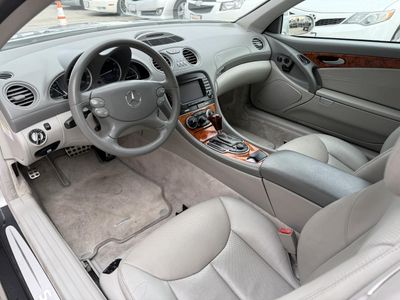 2005 Mercedes-Benz SL-Class - Photo 18