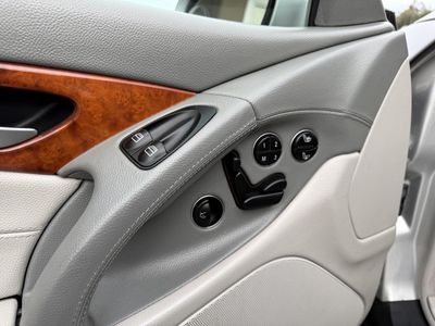2005 Mercedes-Benz SL-Class - Photo 25