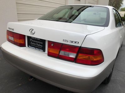 1997 Lexus ES 300 - Photo 14