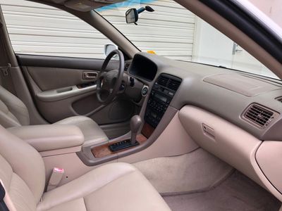 1997 Lexus ES 300 - Photo 24