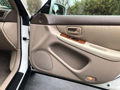 1997 Lexus ES 300 - Photo 25