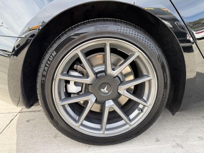 2021 Tesla Model 3 — photo 9 view