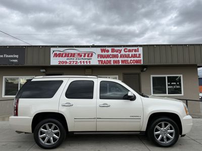 2013 GMC Yukon — side profile view