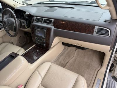 2013 GMC Yukon — photo 16 view