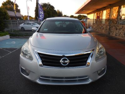 2015 Nissan Altima — photo 8 view