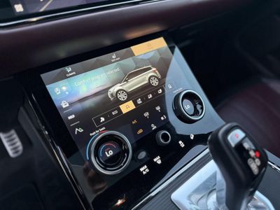 2022 Land Rover Range Rover Evoque — photo 22 view