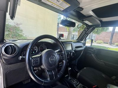 2018 Jeep Wrangler Unlimited — photo 11 view