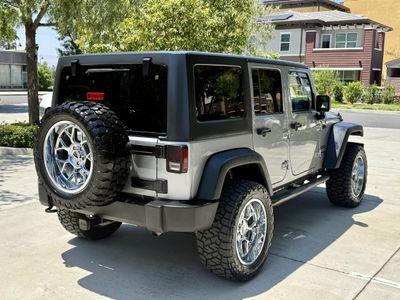 2018 Jeep Wrangler Unlimited — photo 8 view