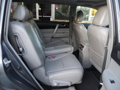 2013 Toyota Highlander - Photo 13