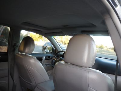 2013 Toyota Highlander - Photo 14
