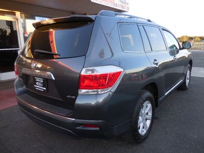 2013 Toyota Highlander - Photo 3