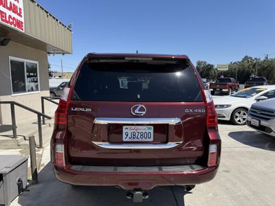 2010 Lexus GX 460 — interior view