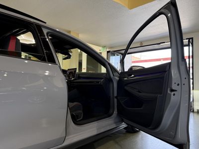 2025 Volkswagen Golf GTI — photo 12 view