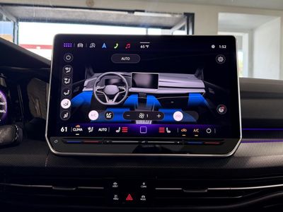 2025 Volkswagen Golf GTI — photo 19 view